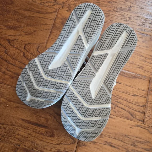 Altra Innerflex Zero Drop Athletic Shoes - Picture 5 of 7